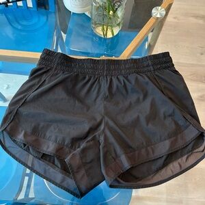 Athleta Mesh Racer Run Short